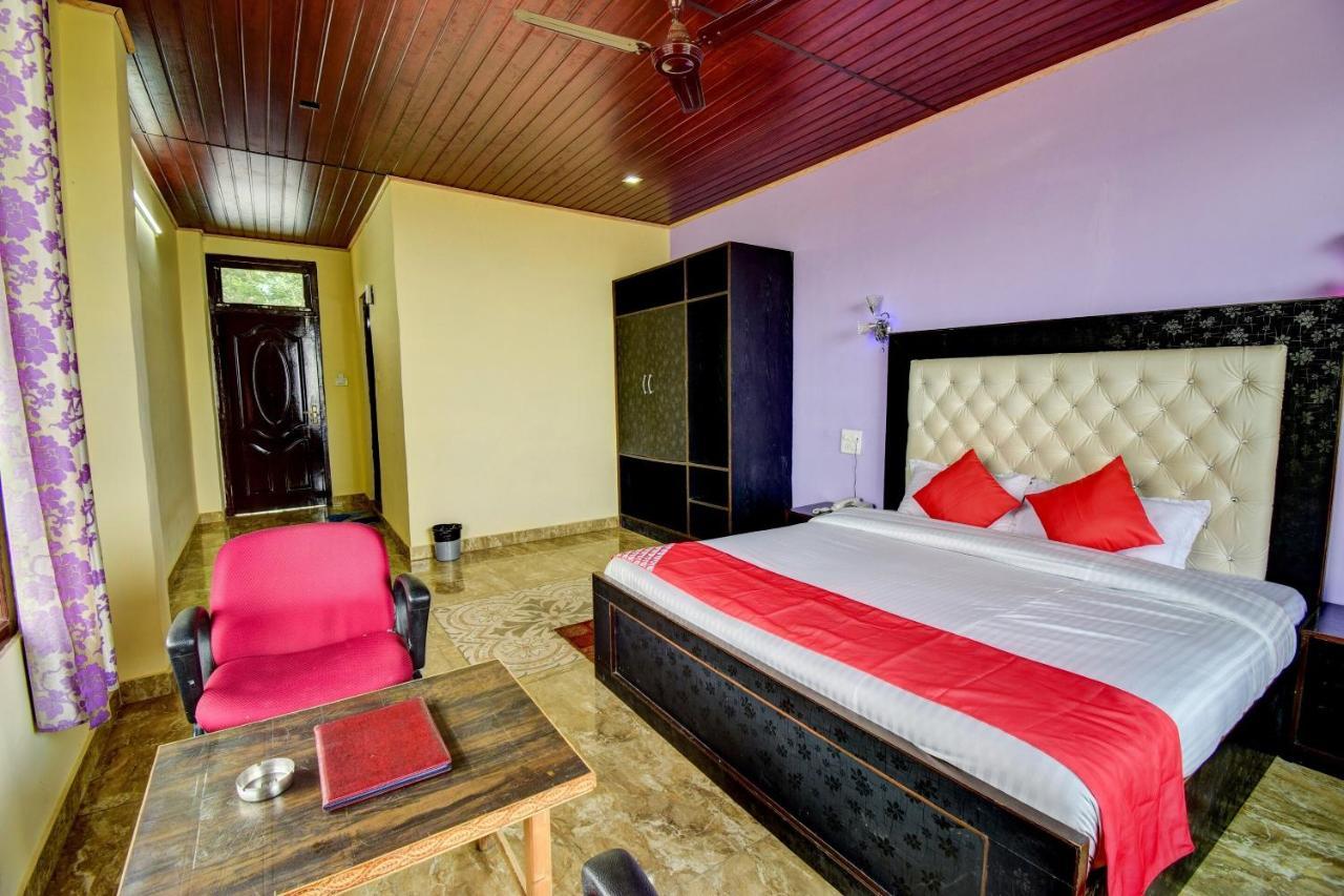 Oyo 43476 Vatika Resort Шимла Екстериор снимка
