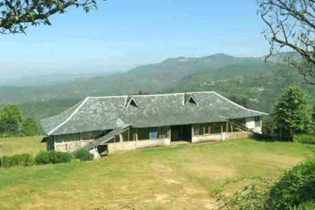 Oyo 43476 Vatika Resort Шимла Екстериор снимка