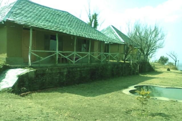 Oyo 43476 Vatika Resort Шимла Екстериор снимка