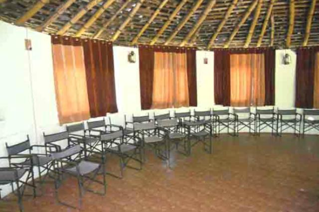 Oyo 43476 Vatika Resort Шимла Екстериор снимка