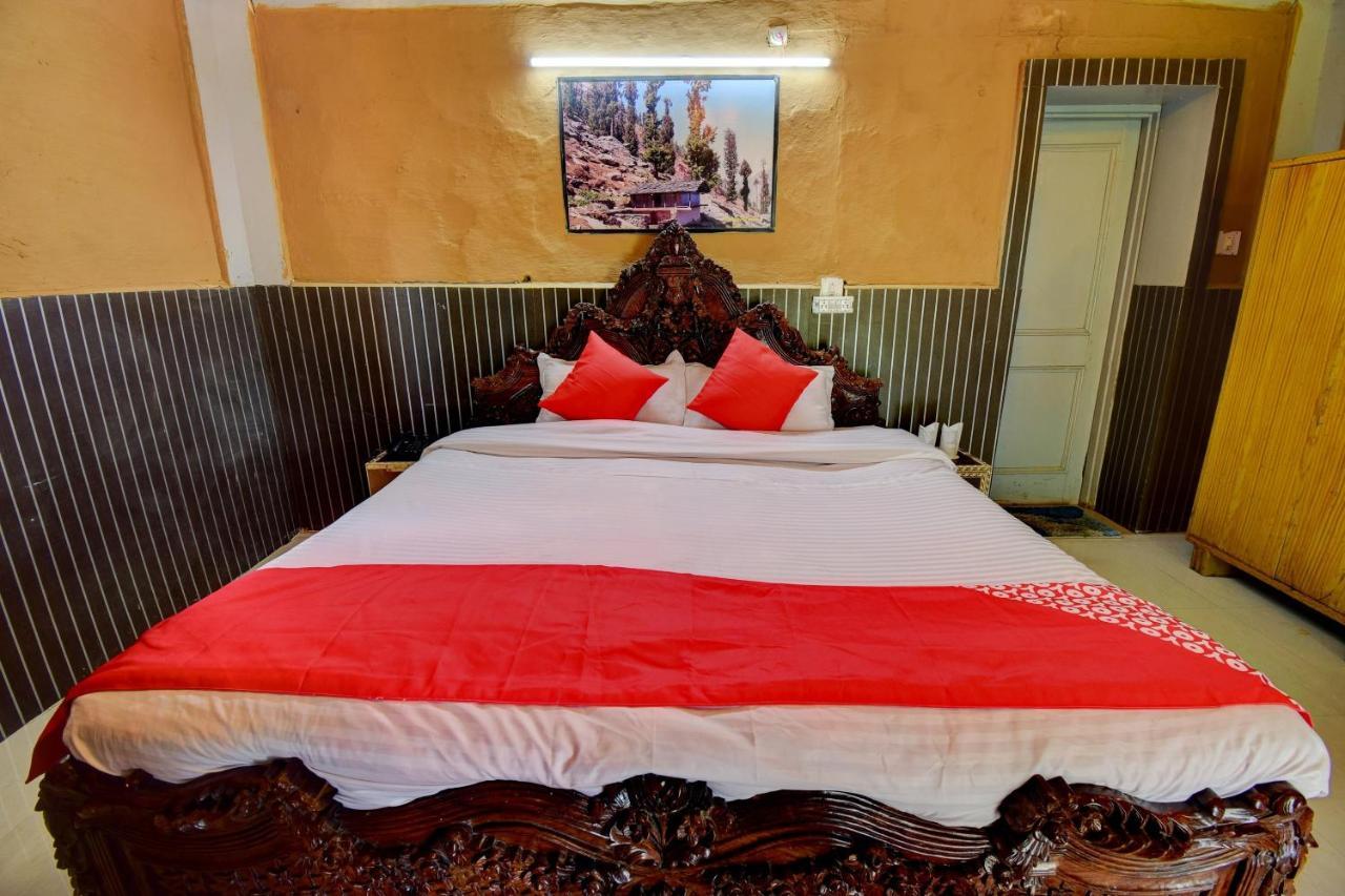 Oyo 43476 Vatika Resort Шимла Екстериор снимка
